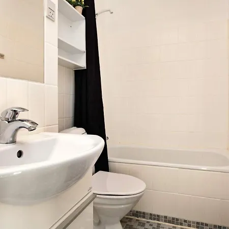 Xiv Apartamento *
